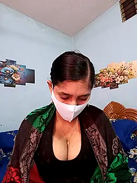 Cute Faria online show from 01-16-26, 03:54