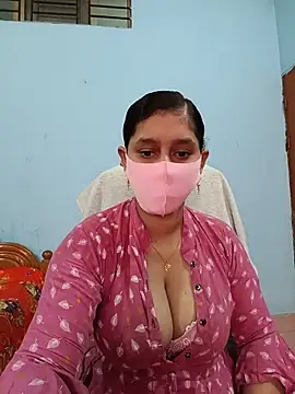 Snapshot of Cute_Faria chatting on 06-19-26, 04:29 Cute Faria online show from 06-19-26, 04:29