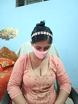 Snapshot of Cute_Faria chatting on 06-23-26, 03:15 Cute Faria online show from 06-23-26, 03:15