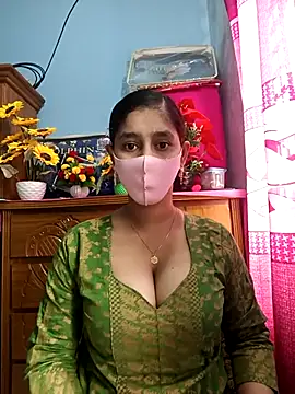 Cute Faria online show from 12-22-25, 03:17