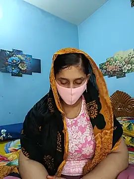 Snapshot of Cute_Faria chatting on 06-03-26, 02:18 Cute Faria online show from 06-03-26, 02:18
