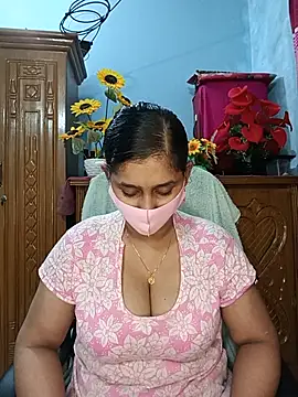 Snapshot of Cute_Faria chatting on 07-01-26, 02:28 Cute Faria online show from 07-01-26, 02:28
