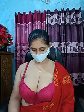 Snapshot of Cute_Faria chatting on 07-24-26, 02:35 Cute Faria online show from 07-24-26, 02:35