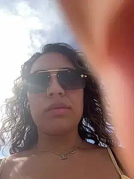 Chicagobabe online show from 03-23-26, 10:20