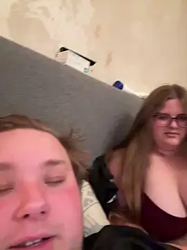 CurvyPaar2 online show from 03-24-26, 09:04