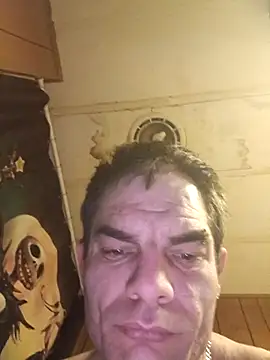 Snapshot of JohnnyBaby85 chatting on 02-23-26, 02:06 JohnnyBaby85 online show from 02-23-26, 02:06