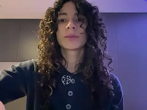 camille delrey online show from 10-12-25, 05:42