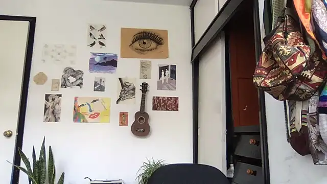 camille delrey online show from 02-12-26, 04:18