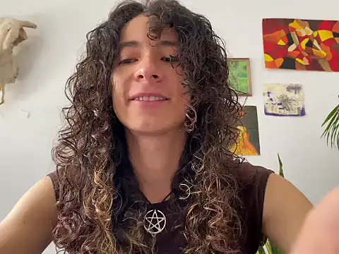 camille delrey online show from 11-04-25, 04:00