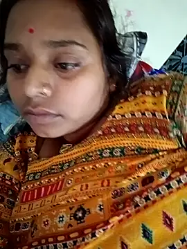 Hot crety online show from 10-30-25, 04:33