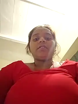 Hot crety online show from 10-29-25, 03:11