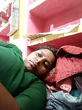 Snapshot of Hot_crety chatting on 06-04-26, 03:28 Hot crety online show from 06-04-26, 03:28