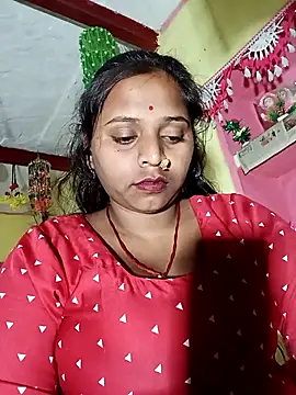 Snapshot of Hot_crety chatting on 03-16-26, 08:51 Hot crety online show from 03-16-26, 08:51