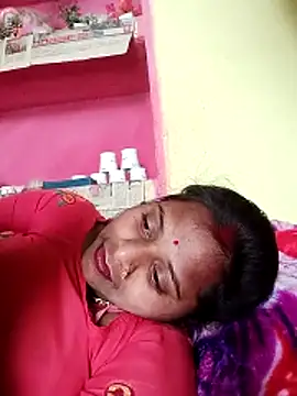 Snapshot of Hot_crety chatting on 03-15-26, 07:59 Hot crety online show from 03-15-26, 07:59