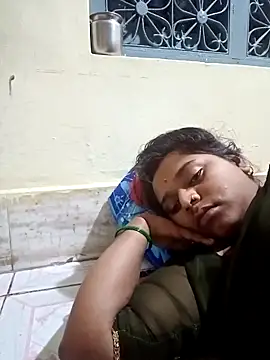 Hot crety online show from 10-15-25, 11:46