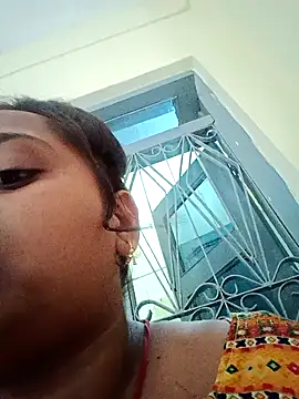 Hot crety online show from 10-07-25, 03:18