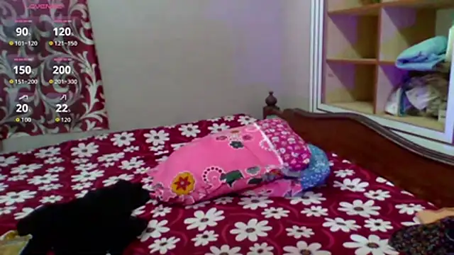 Snapshot of cute_girl007 chatting on 06-19-26, 06:08 cute girl007 online show from 06-19-26, 06:08