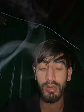 lyath3245 online show from 04-22-26, 07:09