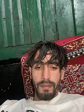 lyath3245 online show from 04-18-26, 06:38