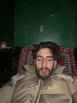 lyath3245 online show from 02-11-26, 04:29