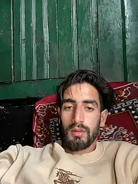 lyath3245 online show from 04-12-26, 09:12