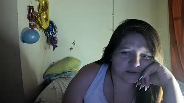 Daphne girlsex online show from 09-23-25, 03:02