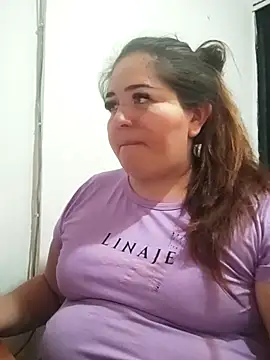 Daphne girlsex online show from 05-18-26, 09:19