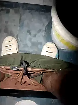 Snapshot of Wet_BunnyFun chatting on 11-02-25, 06:24 Wet BunnyFun online show from 11-02-25, 06:24