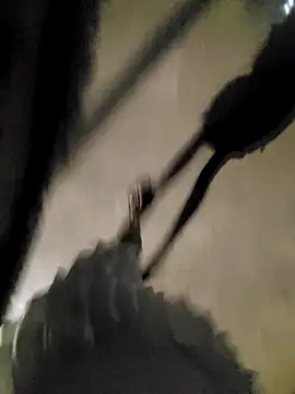 meomeocute online show from 09-18-25, 01:47