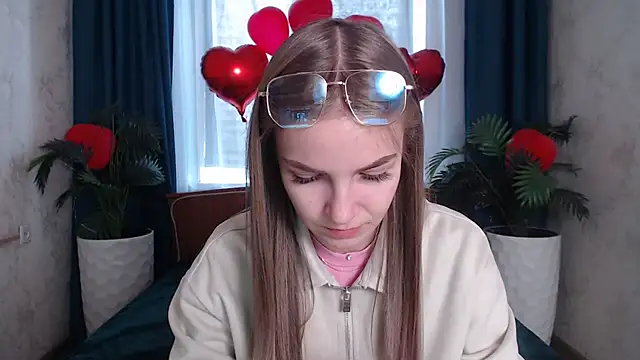 HitGyrl online show from 02-23-26, 08:15