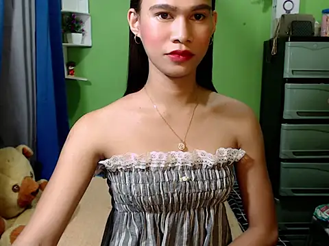 urseductivebarbie xx online show from 03-13-26, 04:56