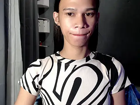 Snapshot of urseductivebarbie_xx chatting on 02-22-26, 09:33 urseductivebarbie xx online show from 02-22-26, 09:33