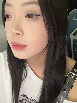 Snapshot of tuzi5201314 chatting on 01-15-26, 04:10 tuzi5201314 online show from 01-15-26, 04:10