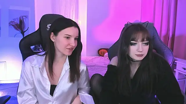 LiliLuna online show from 02-27-26, 12:27