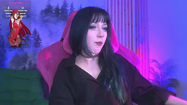 LiliLuna online show from 01-08-26, 12:55