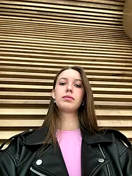 ElliRose online show from 09-20-25, 05:56
