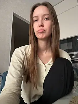 ElliRose online show from 02-11-26, 07:41