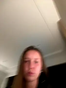 ElliRose online show from 10-23-25, 12:04