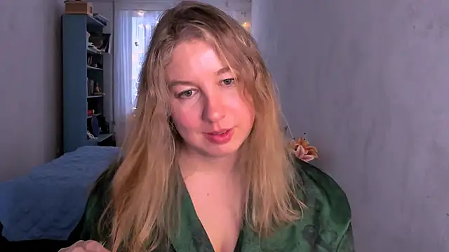 Snapshot of NancySanders chatting on 02-23-26, 06:36 NancySanders online show from 02-23-26, 06:36