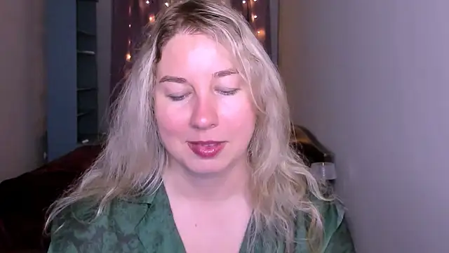 NancySanders online show from 07-12-26, 08:20