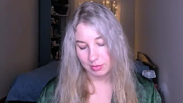 Snapshot of NancySanders chatting on 05-01-26, 07:19 NancySanders online show from 05-01-26, 07:19