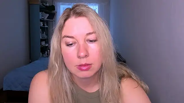 Snapshot of NancySanders chatting on 06-07-26, 06:40 NancySanders online show from 06-07-26, 06:40