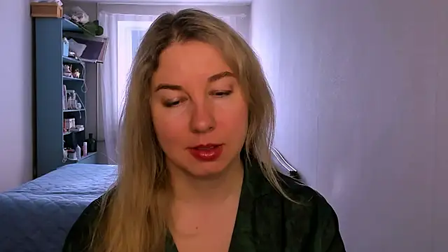 Snapshot of NancySanders chatting on 05-28-26, 05:26 NancySanders online show from 05-28-26, 05:26