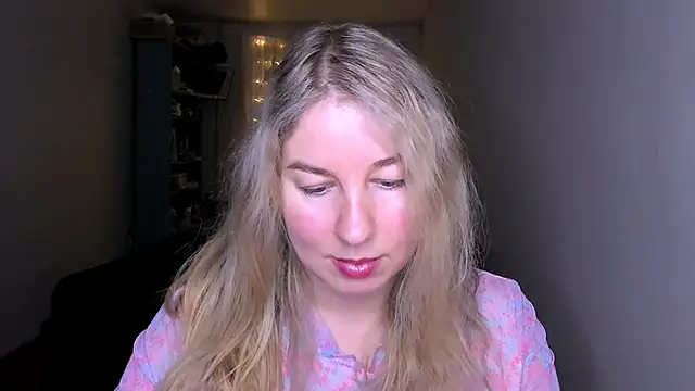 Snapshot of NancySanders chatting on 04-25-26, 06:49 NancySanders online show from 04-25-26, 06:49