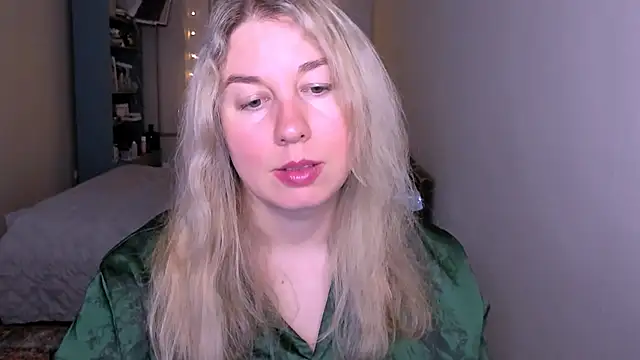Snapshot of NancySanders chatting on 05-31-26, 07:25 NancySanders online show from 05-31-26, 07:25