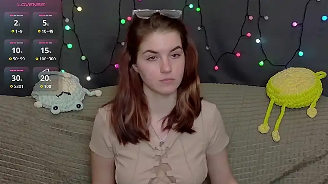 ElzaBlis online show from 12-15-25, 05:08