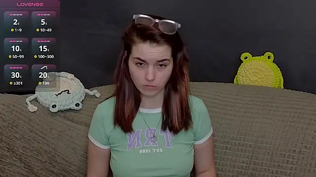 ElzaBlis online show from 11-24-25, 05:02