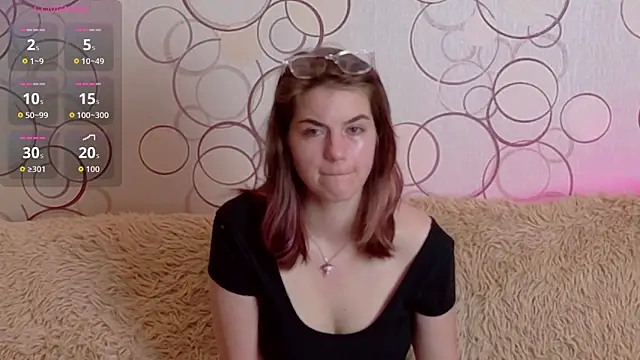 Snapshot of ElzaBlis chatting on 09-10-25, 01:10 ElzaBlis online show from 09-10-25, 01:10