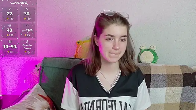 Snapshot of ElzaBlis chatting on 05-08-26, 03:05 ElzaBlis online show from 05-08-26, 03:05