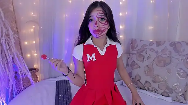 arianna cox   online show from 10-31-25, 09:22